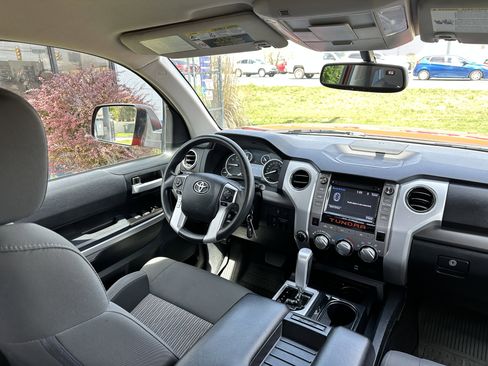 Used 2017 Toyota Tundra SR5 w/ TRD Off Road Package image 29