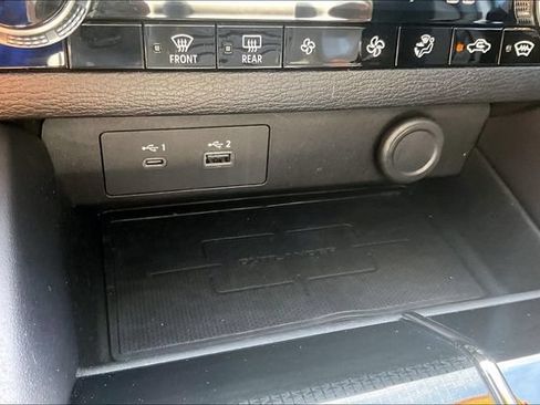 Used 2023 Mitsubishi Outlander SE Black Edition AWD/4WD image 33