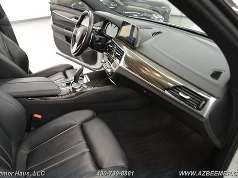 Used 2018 BMW 640i Gran Turismo xDrive AWD/4WD image 24