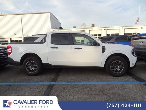 Used 2026 Ford Maverick XLT AWD/4WD image 3