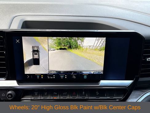 Used 2024 Chevrolet Silverado 2500 LTZ w/ LTZ Plus Package AWD/4WD image 18