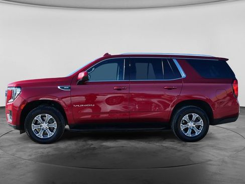 Used 2023 GMC Yukon SLE AWD/4WD image 5