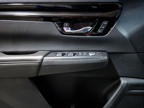 Certified 2025 Honda CR-V EX-L image 17