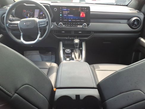 Used 2025 Chevrolet Colorado Trail Boss AWD/4WD image 14
