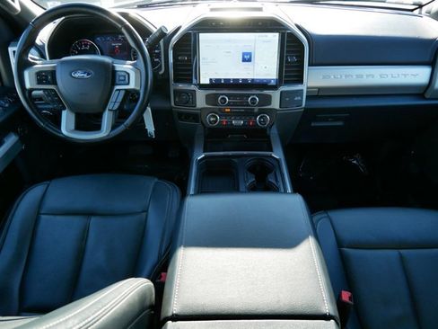 Certified 2022 Ford F250 Lariat w/ Chrome Package image 16