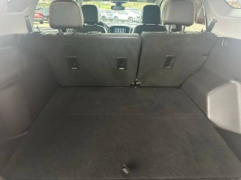 Used 2022 GMC Terrain AT4 w/ Infotainment Package II AWD/4WD image 24
