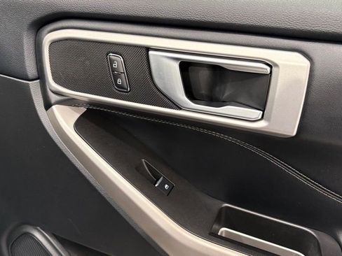 Used 2023 Ford Explorer XLT w/ Equipment Group 202A image 22