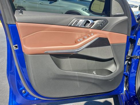 Used 2025 BMW X7 M60i w/ Executive Package image 14