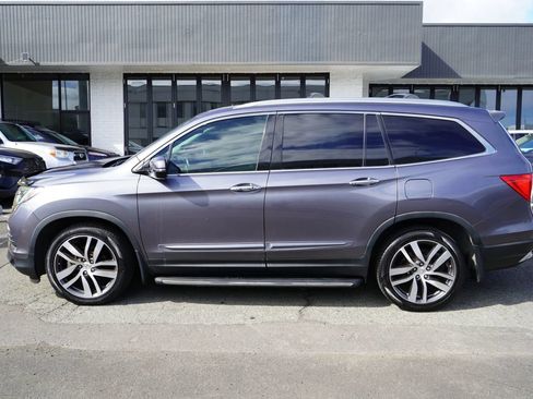 Used 2016 Honda Pilot Touring image 2