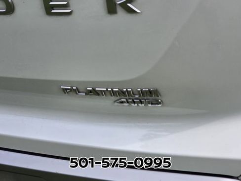 Used 2024 Nissan Pathfinder Platinum w/ Cargo Package AWD/4WD image 6