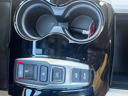 Used 2019 Honda Pilot Touring image 24