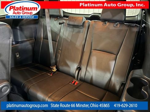 Used 2021 Toyota Highlander XSE FWD image 33