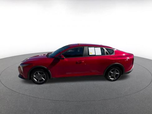 Used 2025 Kia K4 LXS image 7