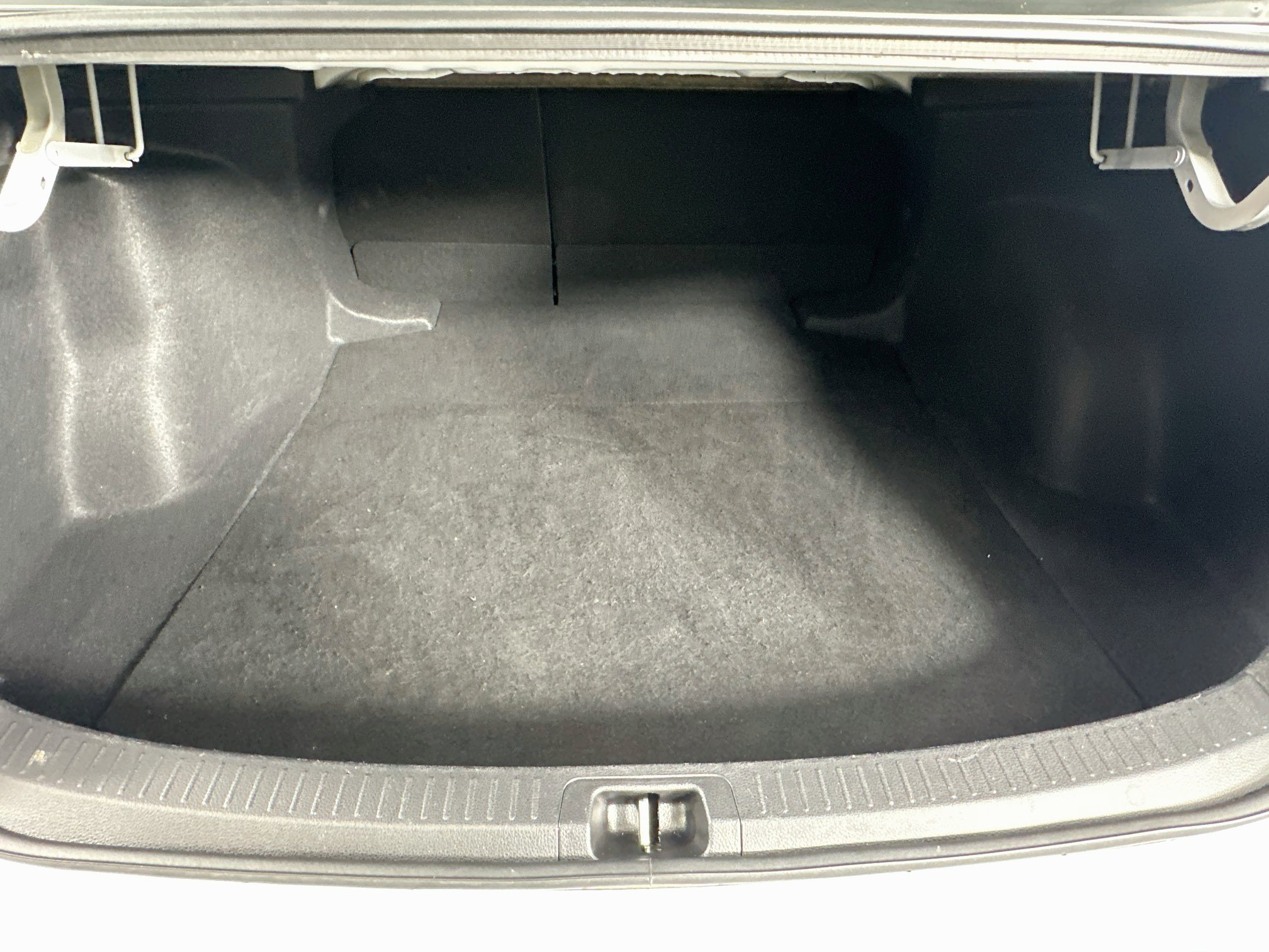 Used 2025 Toyota Corolla LE FWD image 26