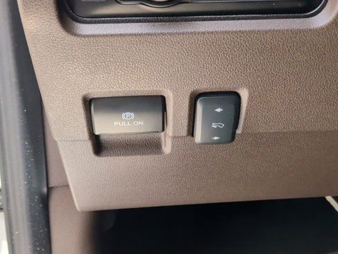 Used 2024 Ford F250 King Ranch w/ Chrome Package AWD/4WD image 17