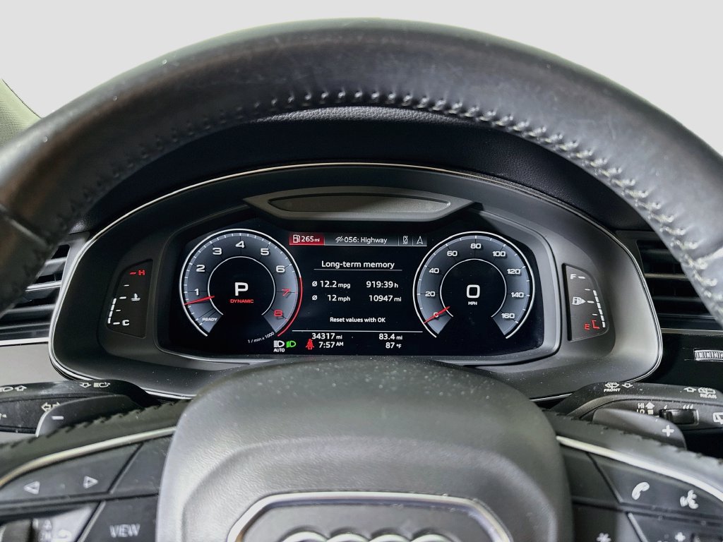 Used 2019 Audi Q8 Premium Plus w/ Premium Plus AWD/4WD image 11