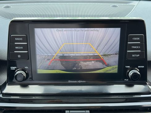 Used 2021 Kia Seltos EX image 25