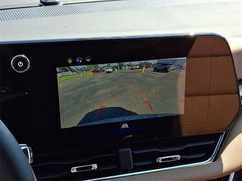 New 2026 Chevrolet Equinox ACTIV image 14