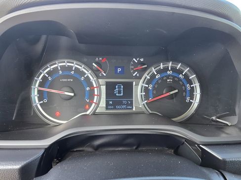 Used 2018 Toyota 4Runner Limited image 21