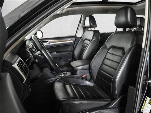 Used 2019 Volkswagen Atlas SEL Premium AWD/4WD image 17