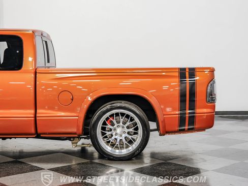 Used 2000 Dodge Dakota Sport image 24