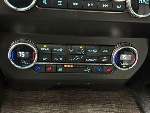 Used 2020 Ford Expedition Max Limited w/ Equipment Group 301A image 29