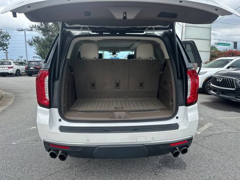 Used 2021 GMC Yukon Denali w/ Denali Ultimate Package AWD/4WD image 11