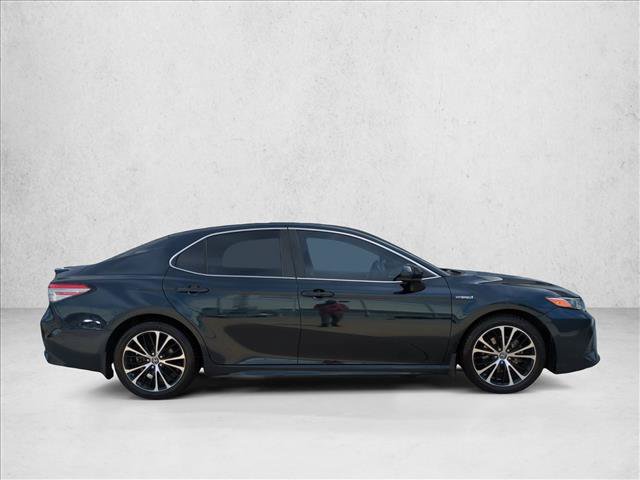 Used 2018 Toyota Camry SE FWD image 4