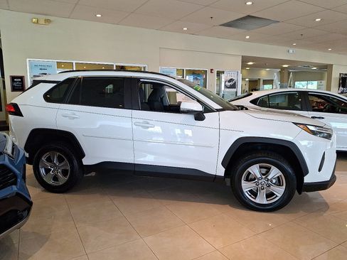 Certified 2023 Toyota RAV4 XLE w/ Convenience Package AWD/4WD image 8