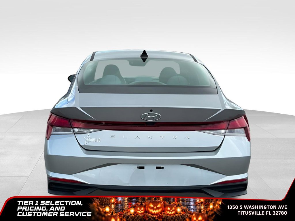 Used 2021 Hyundai Elantra SEL w/ Convenience Package FWD image 5