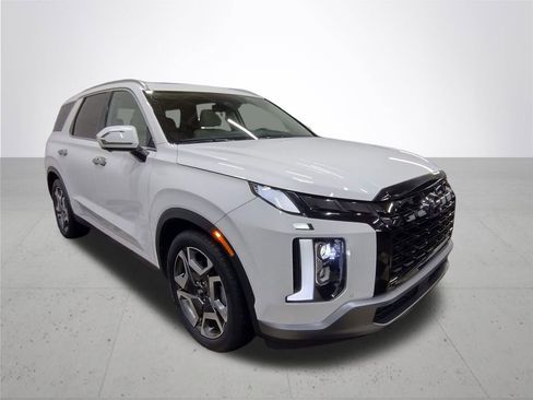 Used 2023 Hyundai Palisade Limited w/ Cargo Package image 5