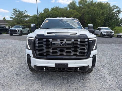 Used 2025 GMC Sierra 2500 Denali Ultimate AWD/4WD image 17