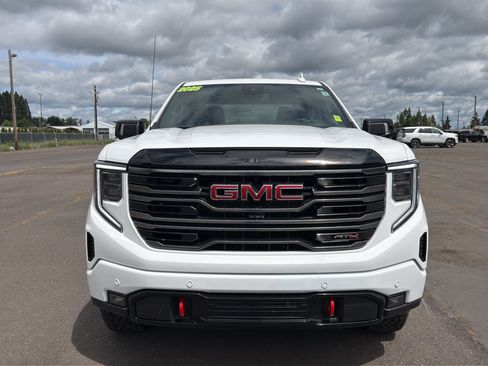 Used 2025 GMC Sierra 1500 AT4 AWD/4WD image 2