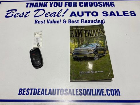 Used 2016 RAM 1500 Laramie w/ Convenience Group AWD/4WD image 31