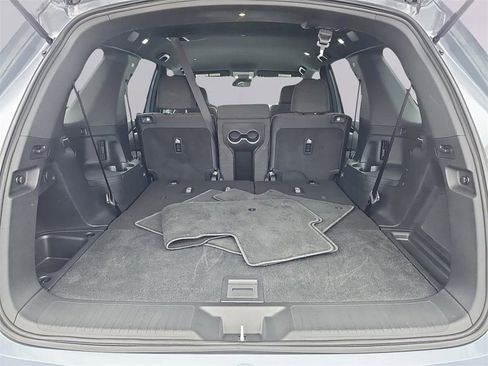 Used 2025 Honda Pilot Sport image 30