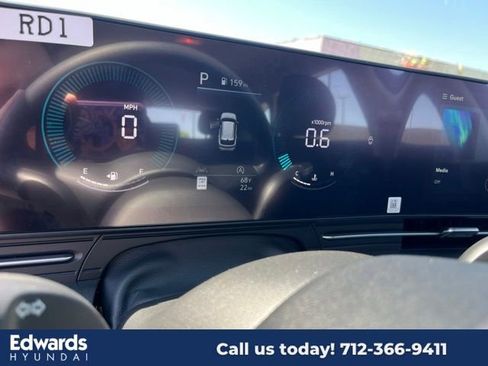 New 2025 Hyundai Kona SE image 15