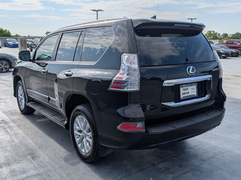 Used 2018 Lexus GX 460 Premium w/ Premium Package AWD/4WD image 3