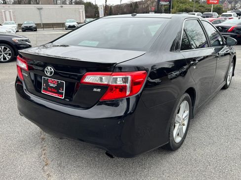 Used 2012 Toyota Camry SE image 7
