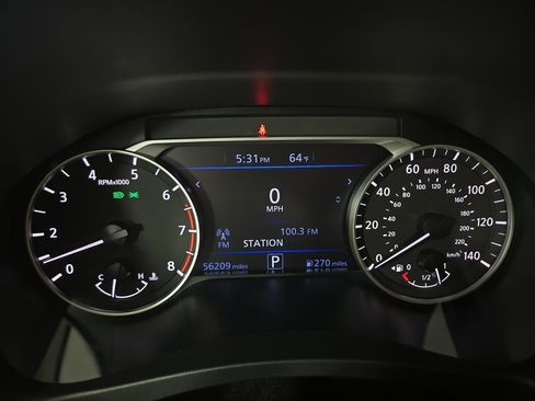 Used 2024 Nissan Altima 2.5 SV FWD image 17