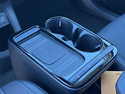 New 2026 Hyundai Ioniq 5 SEL image 32