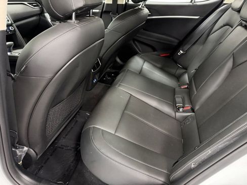 New 2026 Genesis G70 2.5T image 23