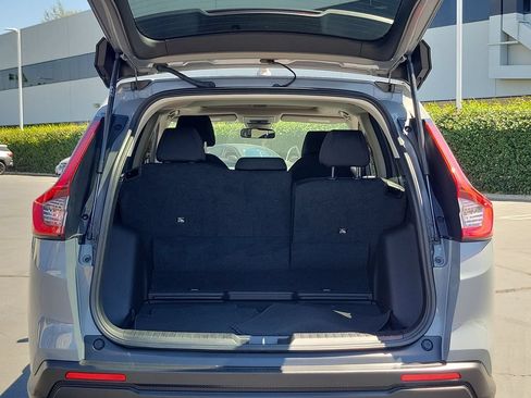 Certified 2025 Honda CR-V EX image 9