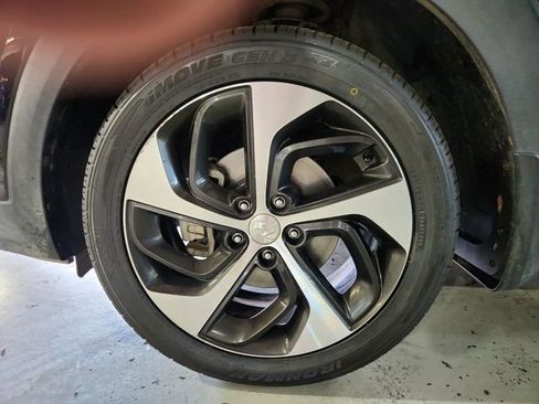 Used 2017 Hyundai Tucson Value AWD/4WD image 26