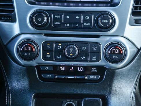 Used 2018 GMC Yukon SLE image 18