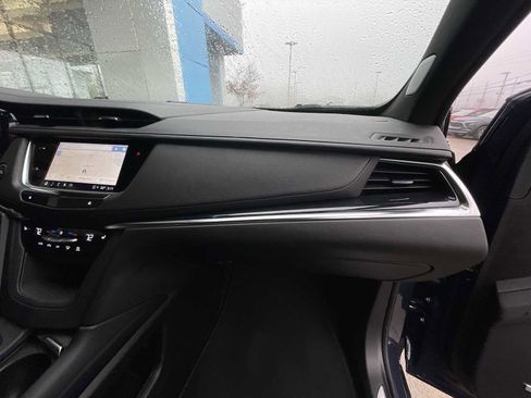 Certified 2025 Cadillac XT5 Premium Luxury image 29