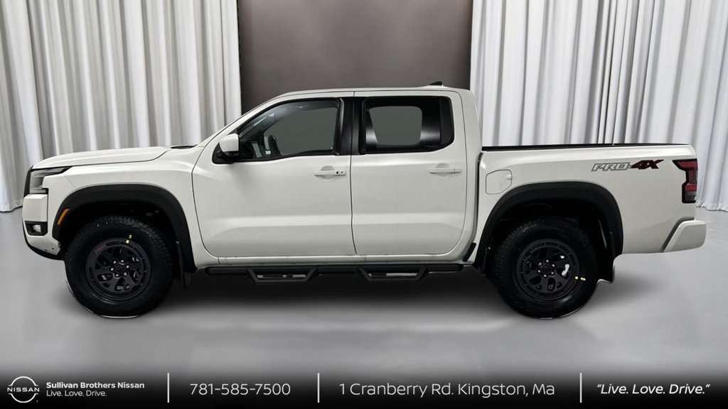 Certified 2025 Nissan Frontier PRO-4X w/ Pro Premium Package AWD/4WD image 8