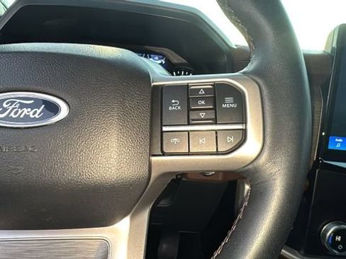 Used 2024 Ford Expedition Max Limited image 18