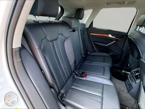 Used 2023 Audi Q5 2.0T Premium Plus w/ Premium Plus Package AWD/4WD image 29