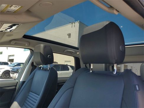 New 2025 Land Rover Discovery Sport S image 19