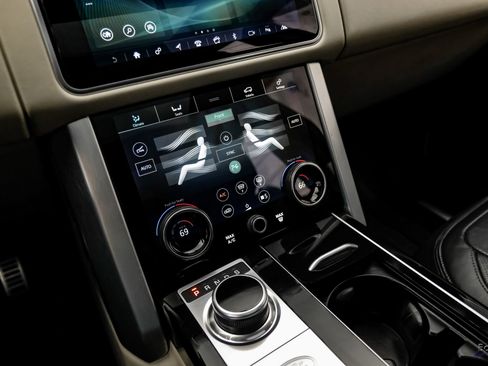 Used 2022 Land Rover Range Rover Westminster Edition image 59